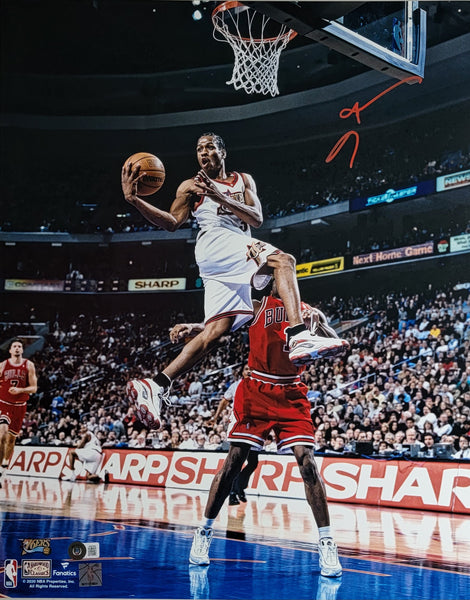 Allen Iverson Autographed Philadelphia 76ers 16x20 Photo Beckett
