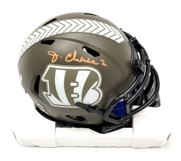 Ja'Marr Chase Autographed Cincinnati Bengals White Helmet 11x14 Photo -  Famous Ink