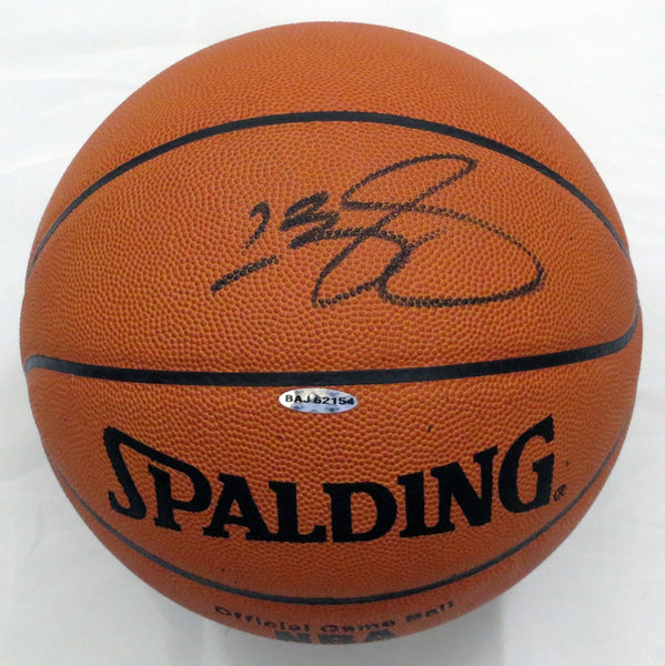 LeBron James Signed Basketball - Spalding Official Game UDA Upper