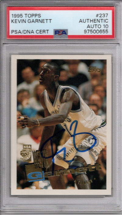 Kevin Garnett Autographed Minnesota Timberwolves 1995 Topps Trading Card #237 PSA Authenticated Encapsulated 97500655