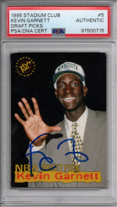 Kevin Garnett Autographed Minnesota Timberwolves 1995 Topps Stadium Club Trading Card #5 PSA Encapsulated 97500715