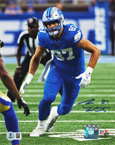 Detroit Lions 8×10 photo signed by Sam LaPorta Beckett witnessed