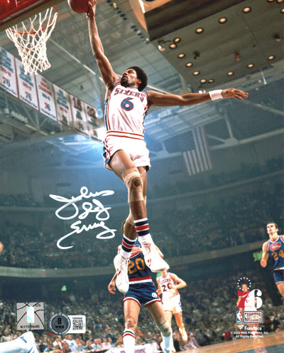 Julius Erving Autographed Philadelphia 76ers White Jersey Dunk 8x10 Photo Beckett Witnessed