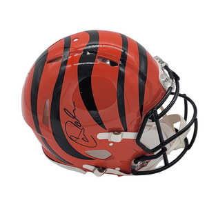 Carson Palmer Autographed Cincinnati Bengals Authentic Helmet Beckett Witnessed