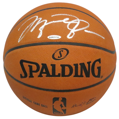 Michael Jordan Chicago Bulls Autographed NBA Game Ball UDA Upper Deck Authenticated