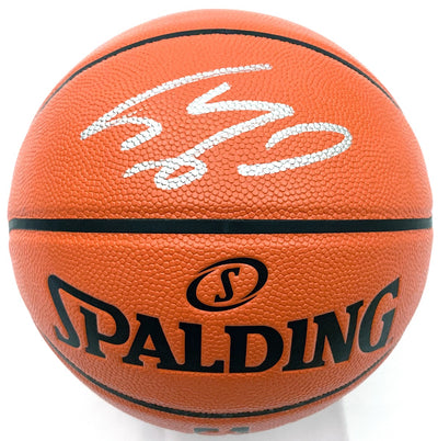 マイアミ・ヒート、ジュアン・ハワード着用サイン入りシューズ、PSA証明書付き NBA/Miami Heat - Famous Ink
