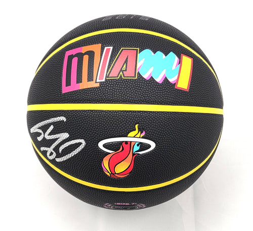 LeBron James & Shaquille O'Neal Signed Authentic Basketball,UDA at