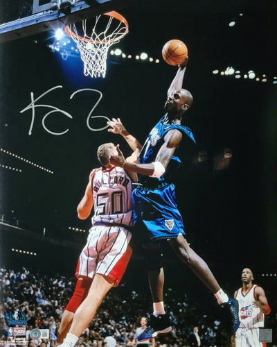 Kevin Garnett Autographed Minnesota Timberwolves 16x20 Photo Beckett Witnessed #1