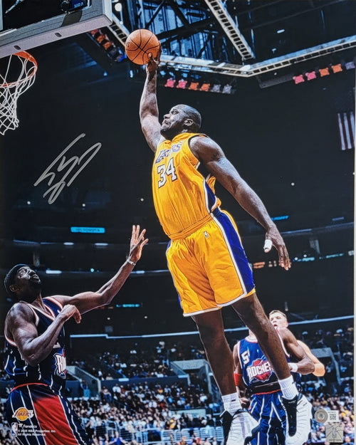 Shaquille O'Neal Autographed Los Angeles Lakers 16x20 Photo White