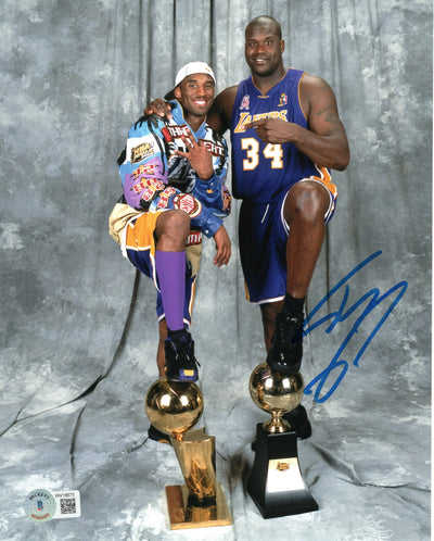 Shaquille O'Neal Autographed Los Angeles Lakers 2002 NBA Champs 8x10 Photo Beckett Witnessed