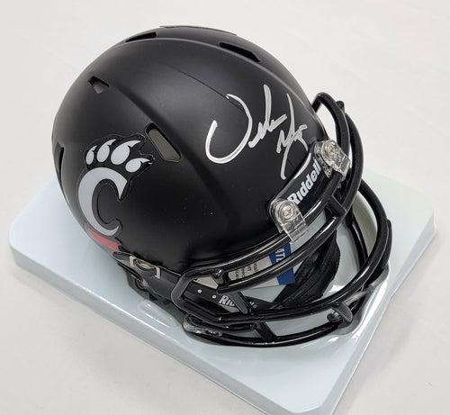 Ja'Marr Chase Autographed Cincinnati Bengals Flash Mini Helmet W/ Who -  Famous Ink