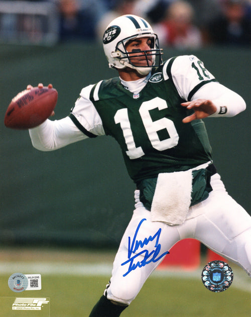 Vinny Testaverde Autographed New York Jets 8x10 Photo Beckett Authenticated