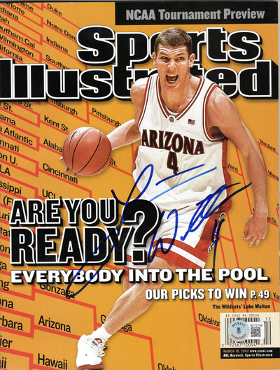 Luke Walton Autographed Arizona Wildcats Sports Illustrated 3/18/2002 Beckett Authenticated
